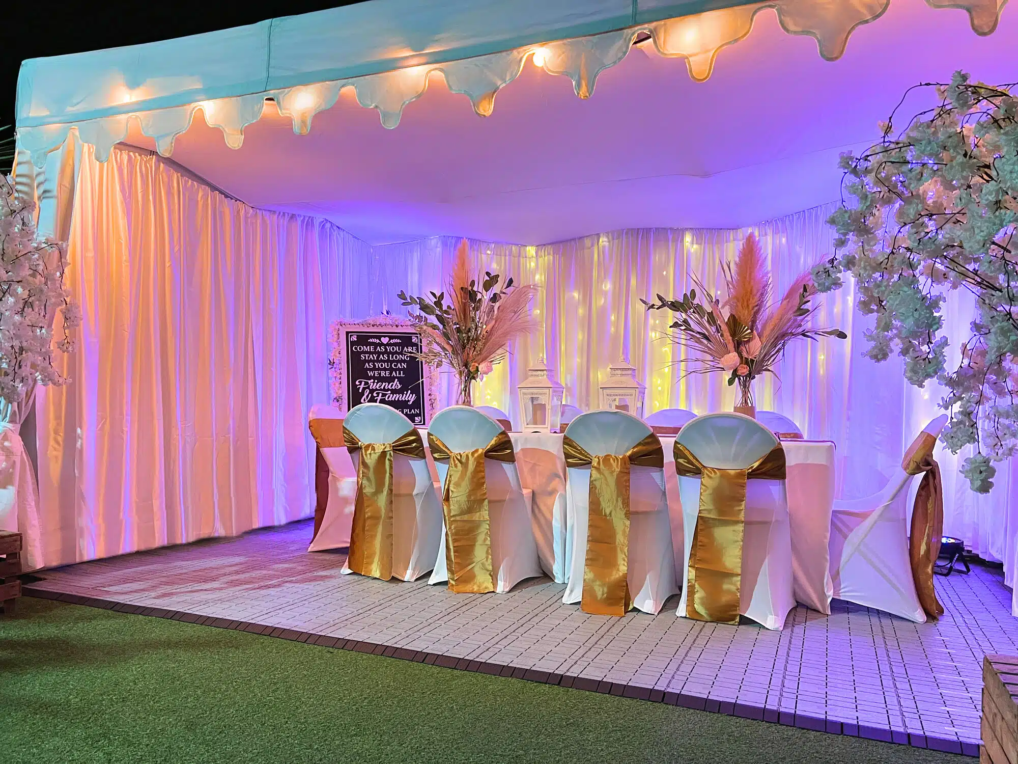 A Top Party marquee